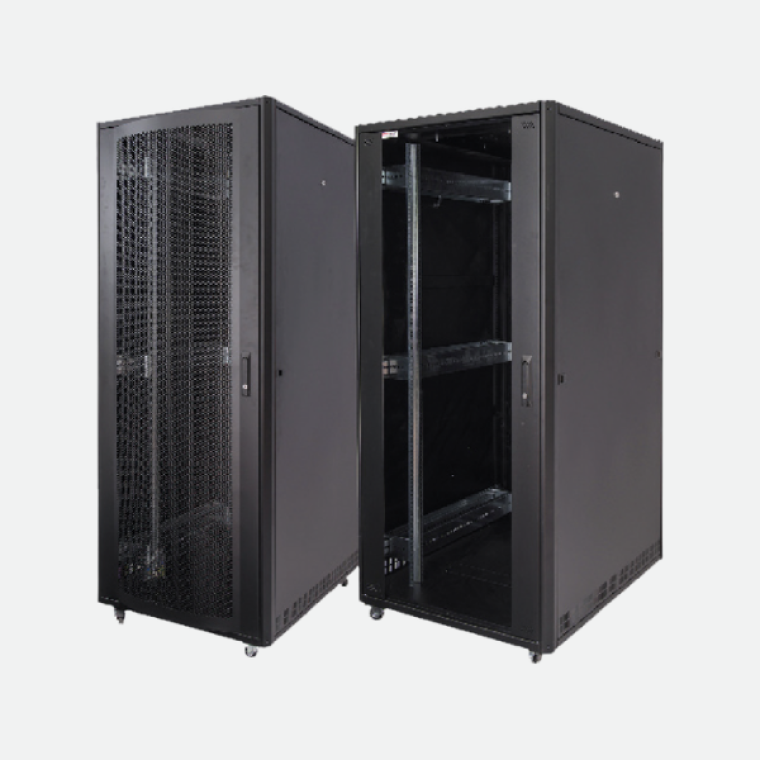 RACK KABİNET (SERVER PANELİ)